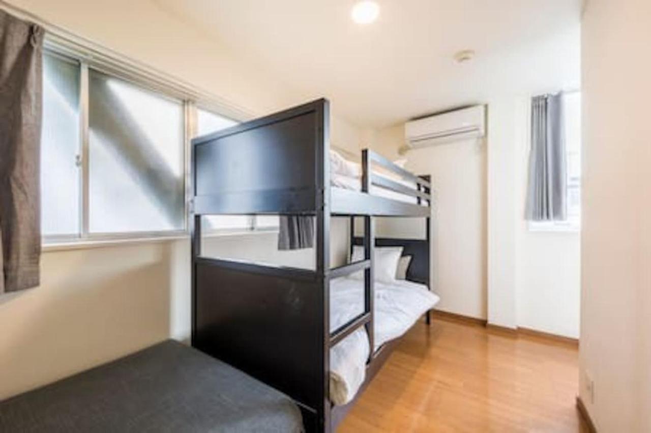Sengoku Eki-mae Bldg 401 Apartment Tokyo Bagian luar foto